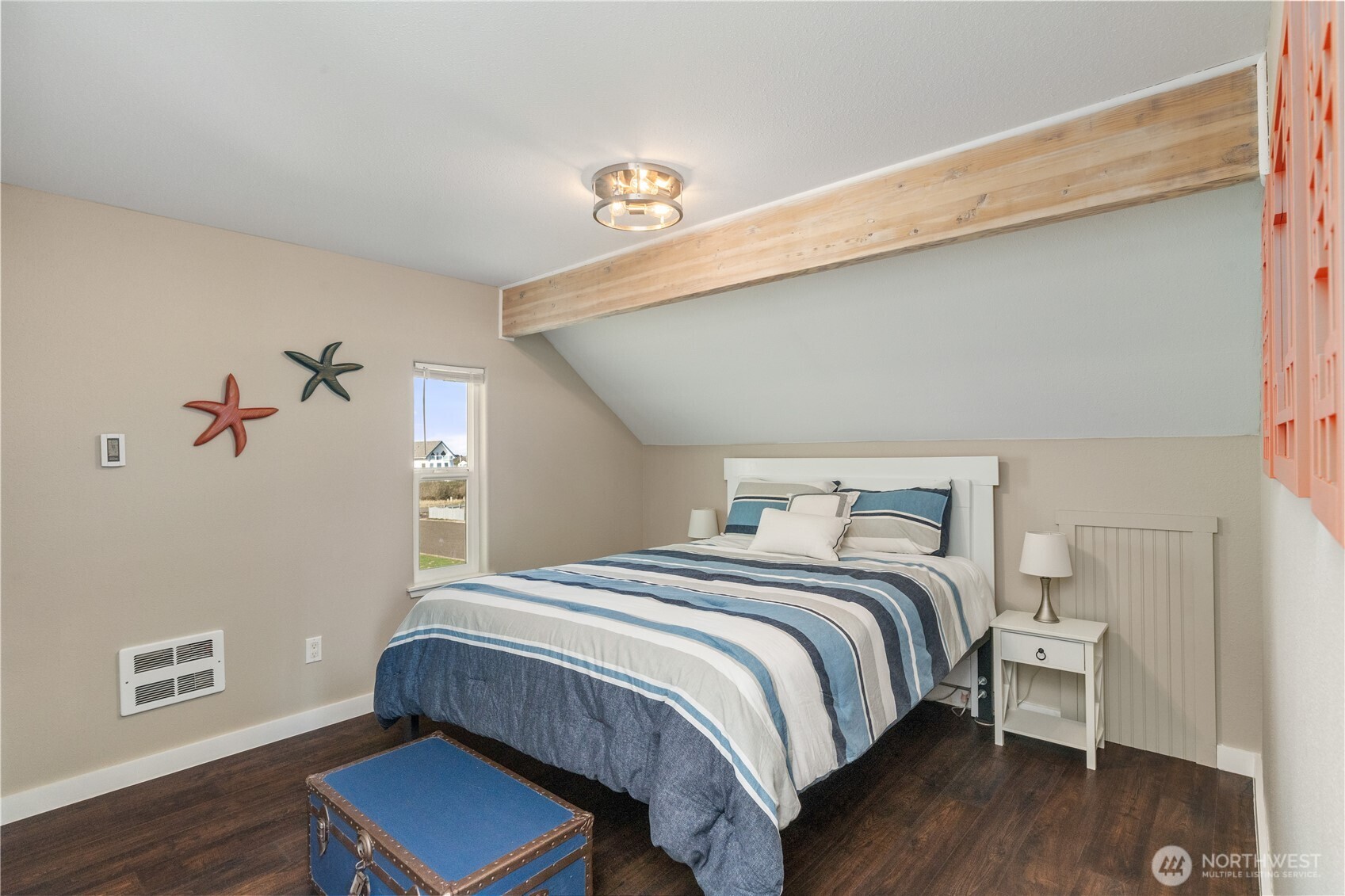1459 E Ocean Shores Boulevard SW Ocean Shores WA 98569