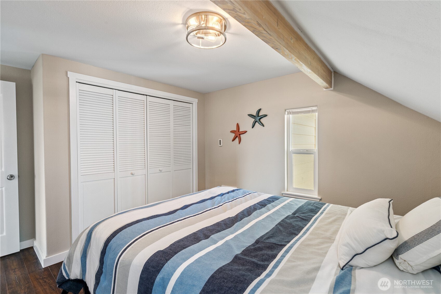 1459 E Ocean Shores Boulevard SW Ocean Shores WA 98569