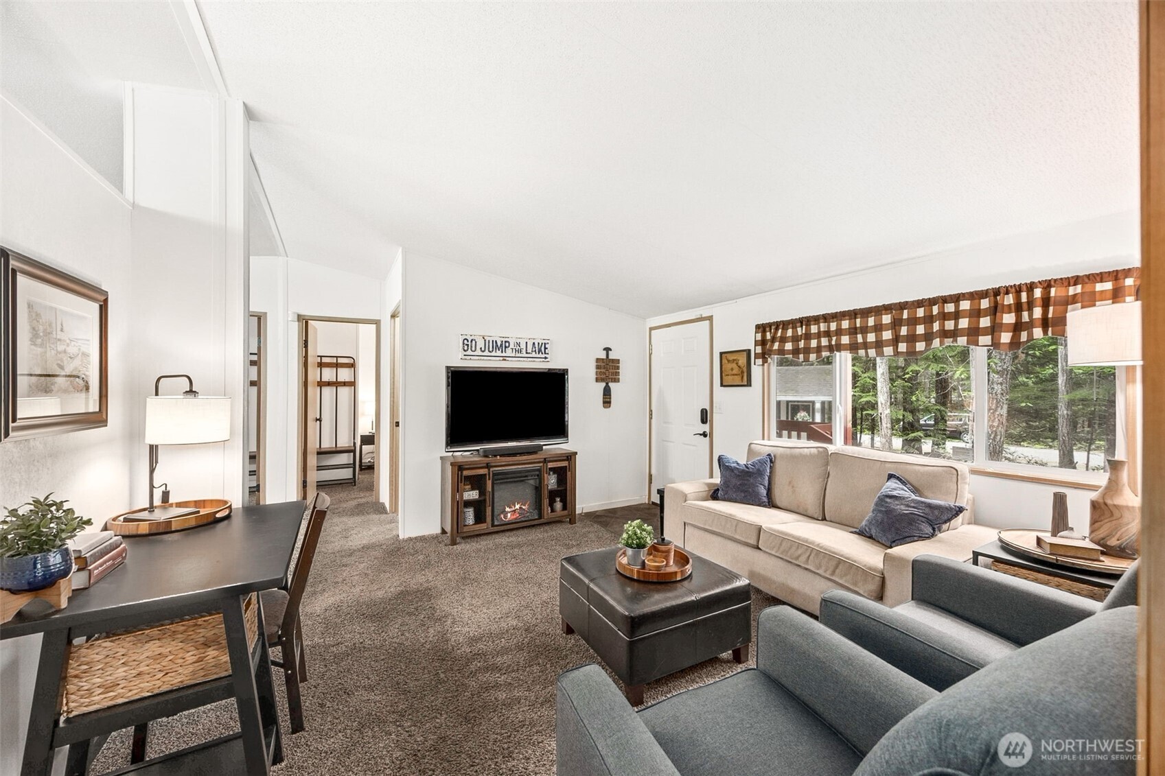 10 N Duckabush Drive W Hoodsport WA 98548