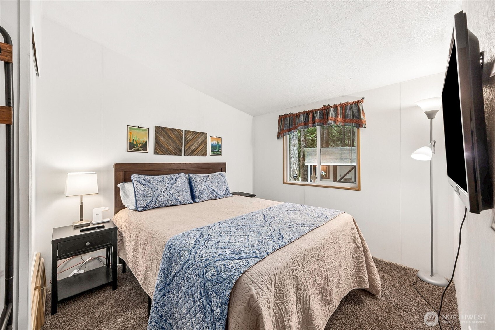 10 N Duckabush Drive W Hoodsport WA 98548