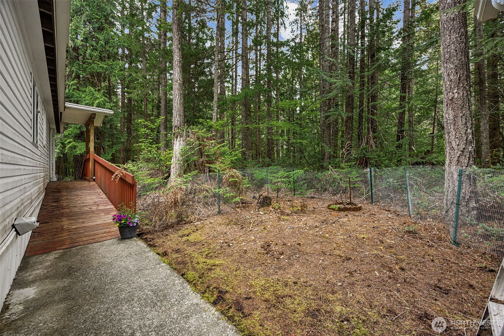 10 N Duckabush Drive W Hoodsport WA 98548