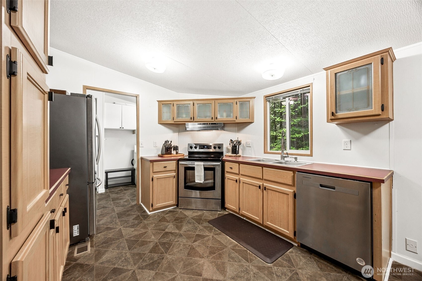 10 N Duckabush Drive W Hoodsport WA 98548