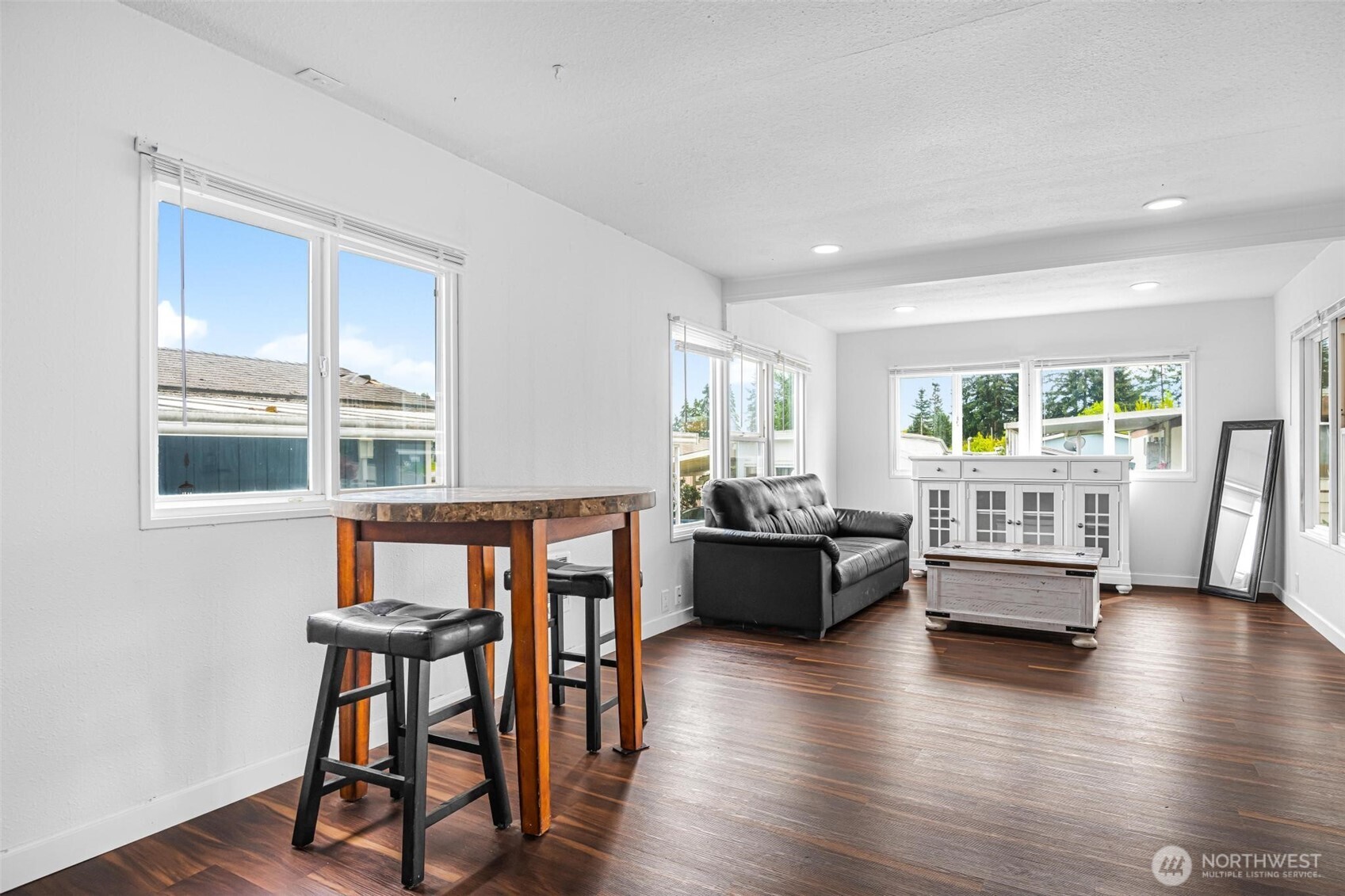 23708 Locust Way Bothell WA 98021