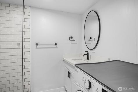 23708 Locust Way Bothell WA 98021