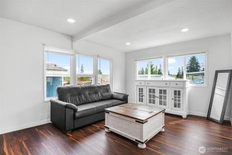 23708 Locust Way Bothell WA 98021