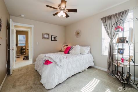 4214 Novak Drive SW Port Orchard WA 98367