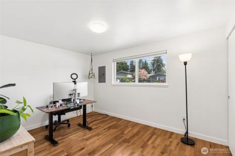 17035 128th Avenue SE Renton WA 98058