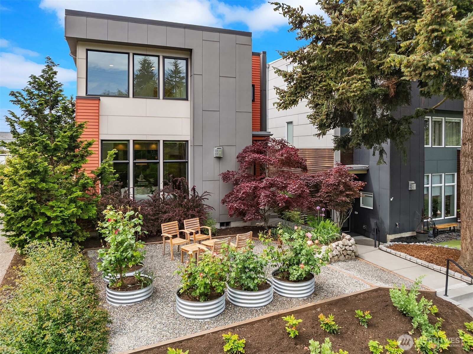 7349 California Avenue SW Seattle WA 98136