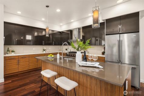 7349 California Avenue SW Seattle WA 98136