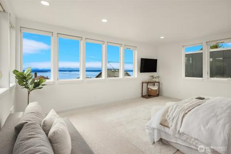 7349 California Avenue SW Seattle WA 98136