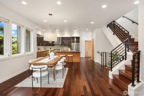 7349 California Avenue SW Seattle WA 98136