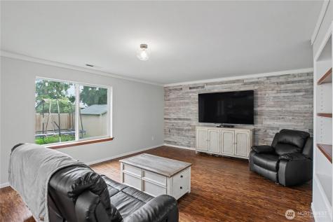 20221 52nd Avenue E Spanaway WA 98387
