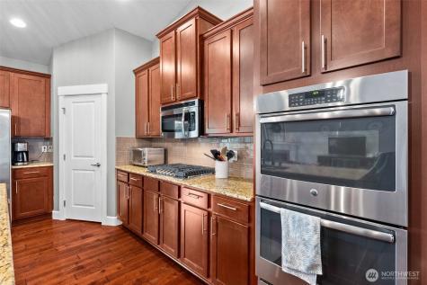 10411 32nd Street E Edgewood WA 98372