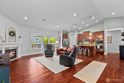 10411 32nd Street E Edgewood WA 98372