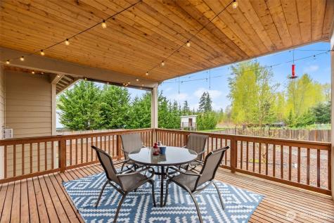 10411 32nd Street E Edgewood WA 98372