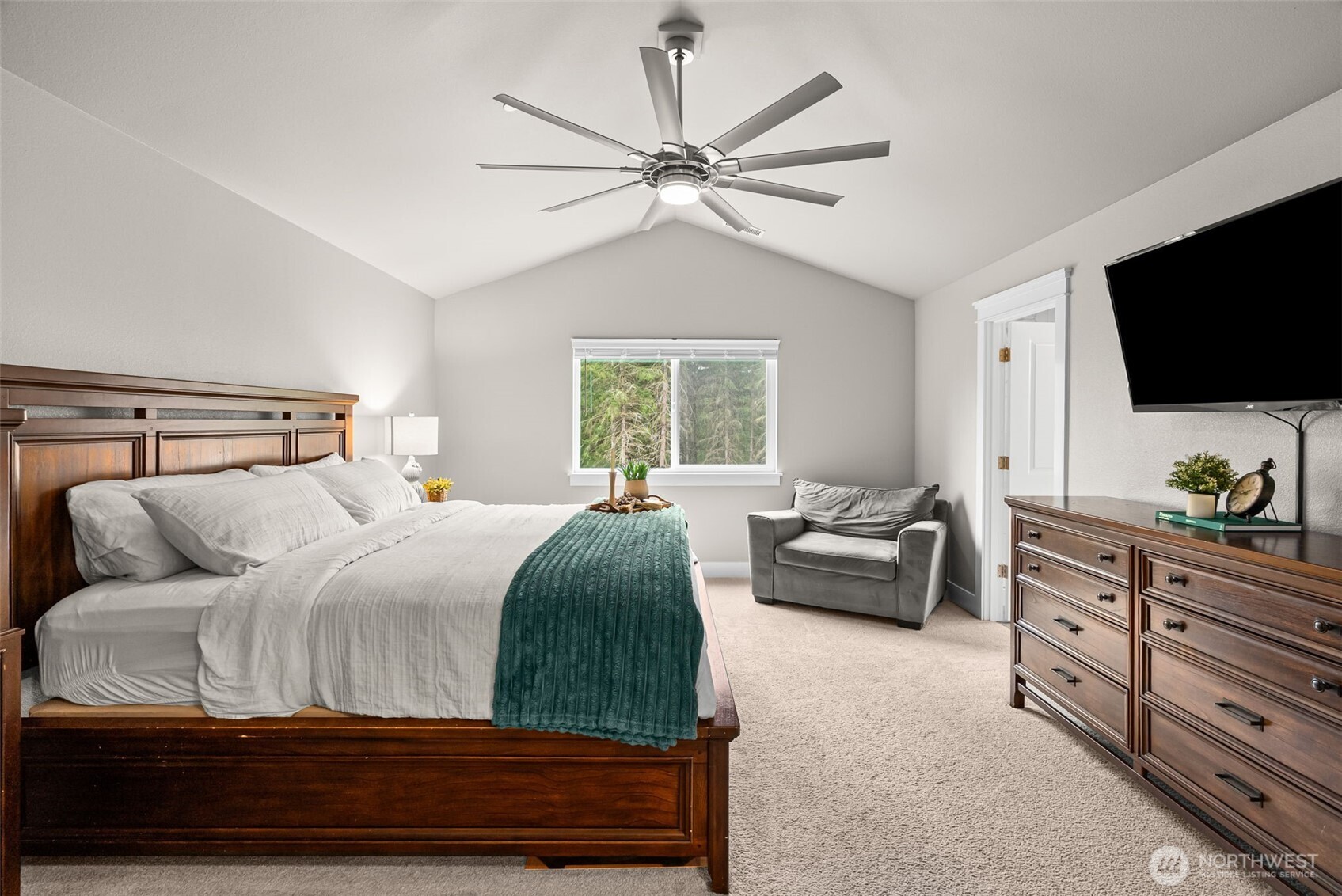 621 Tiedman Road NW Lakebay WA 98349