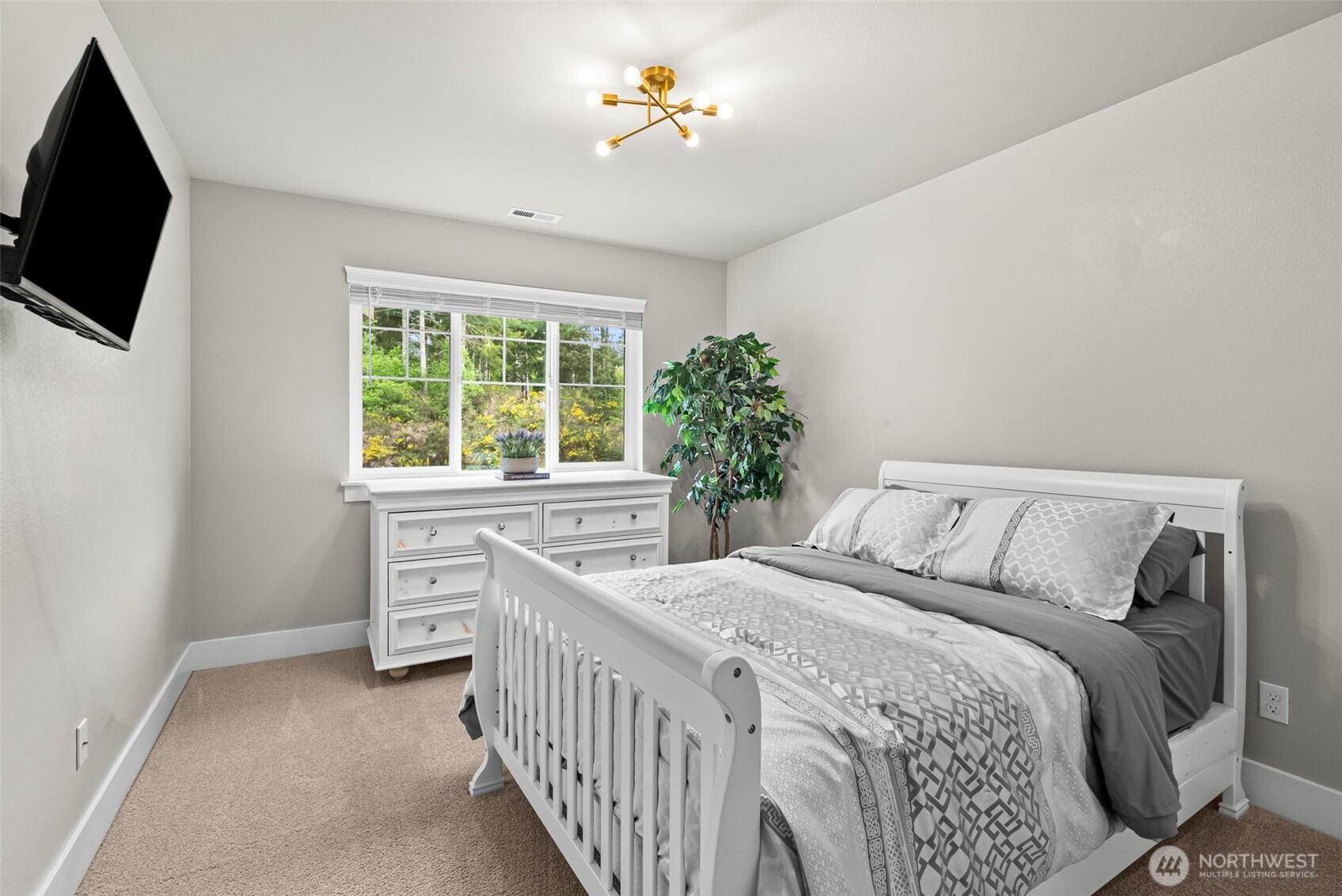 621 Tiedman Road NW Lakebay WA 98349