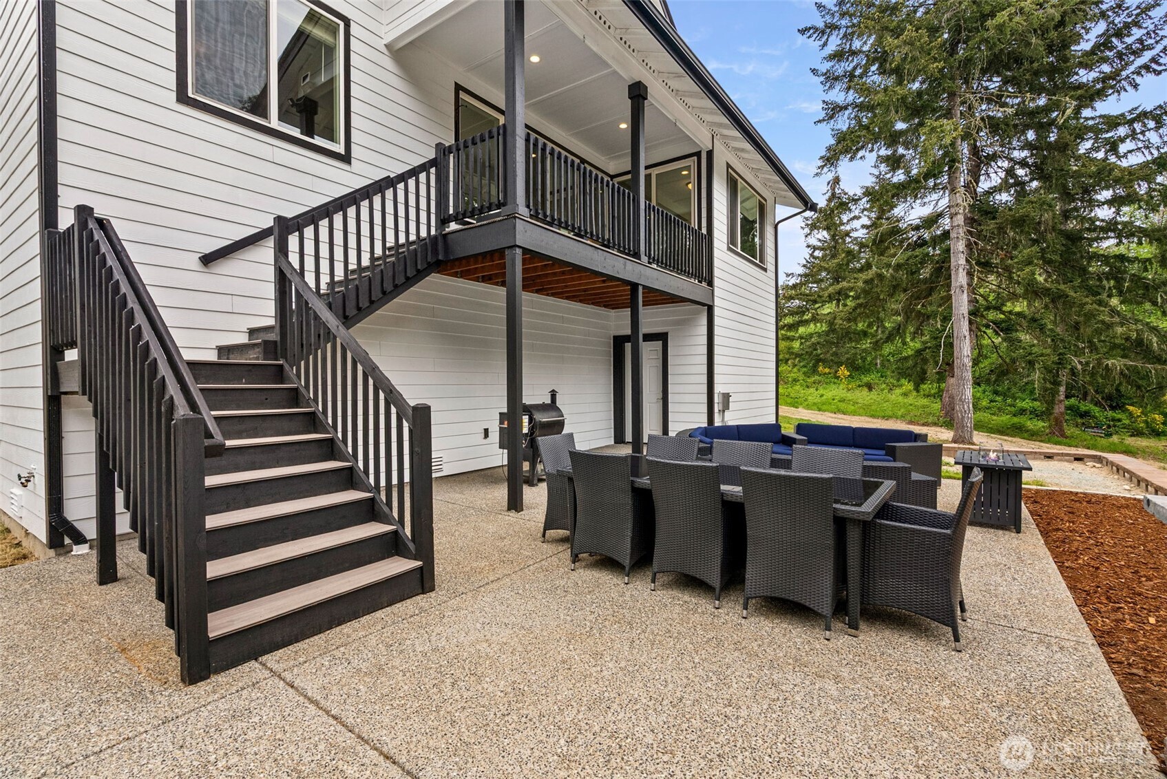 621 Tiedman Road NW Lakebay WA 98349