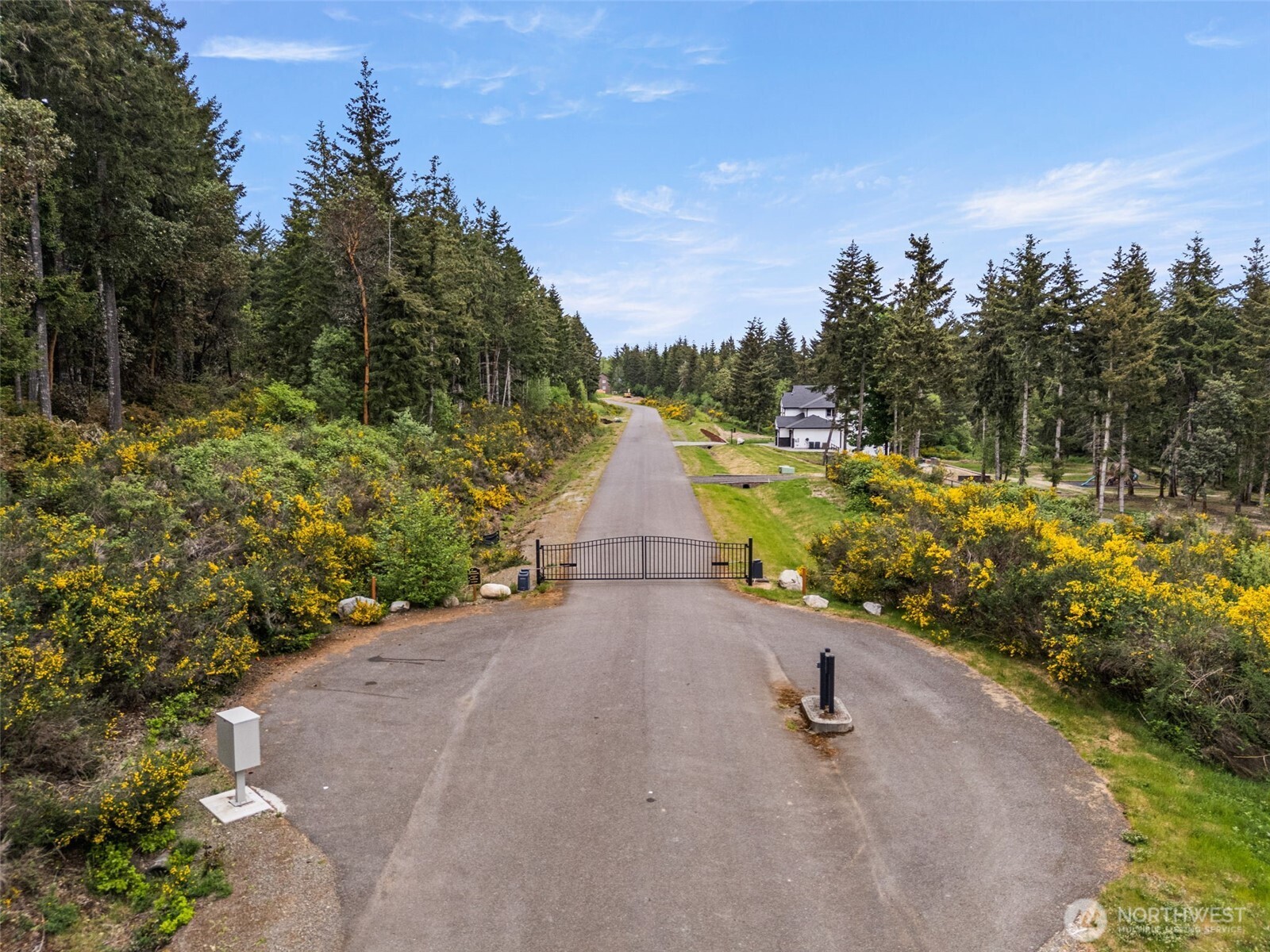 621 Tiedman Road NW Lakebay WA 98349