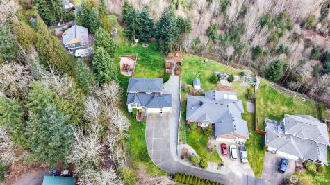 403 207th Avenue E Auburn WA 98391