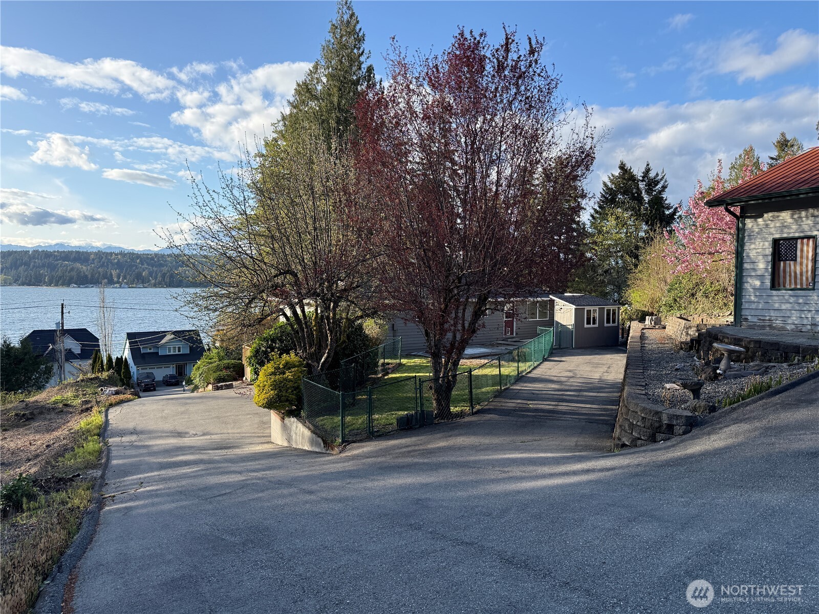 18220 E State Route 106 Belfair WA 98528