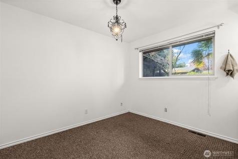 1116 S Woodlawn Street Tacoma WA 98465