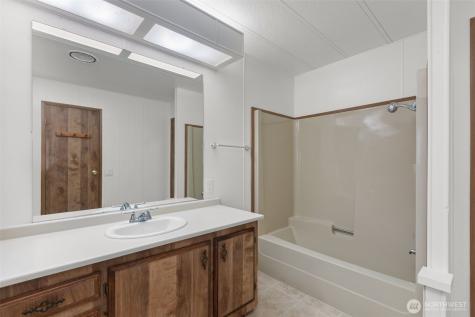 11436 SE 208th Street Kent WA 98031