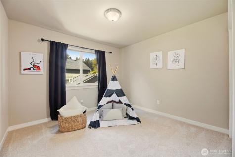 816 218th Street SE Bothell WA 98021