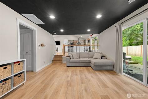 16123 21st Avenue E Tacoma WA 98445
