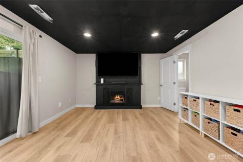 16123 21st Avenue E Tacoma WA 98445