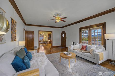 841 Red Apple Road Wenatchee WA 98801