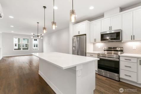 13421 Admiralty Way Lynnwood WA 98087