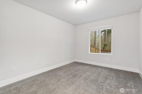 13421 Admiralty Way Lynnwood WA 98087