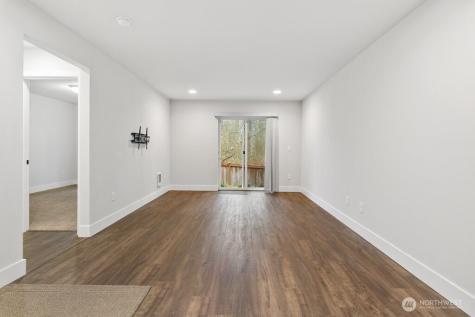 13421 Admiralty Way Lynnwood WA 98087