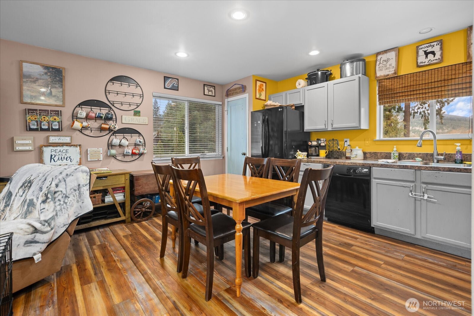 12808 E Macs Loop Road Granite Falls WA 98252