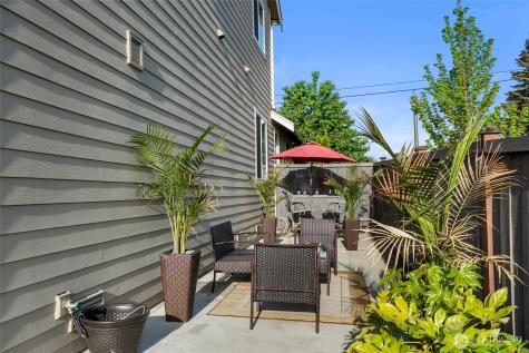 25428 128th Avenue SE Kent WA 98030
