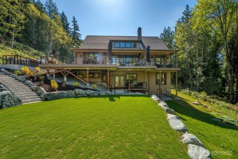 17345 Olympic Place Mount Vernon WA 98274