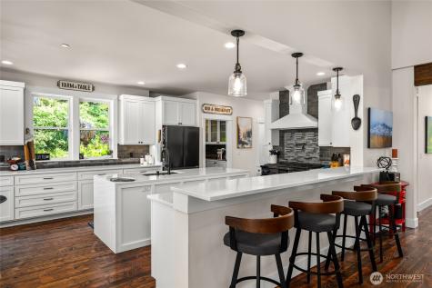 17345 Olympic Place Mount Vernon WA 98274