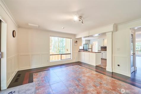 15028 245th Avenue SE Issaquah WA 98027