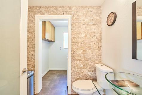 15028 245th Avenue SE Issaquah WA 98027