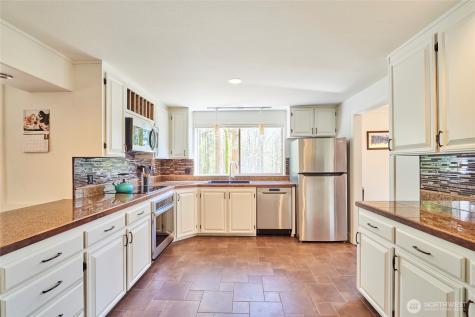 15028 245th Avenue SE Issaquah WA 98027