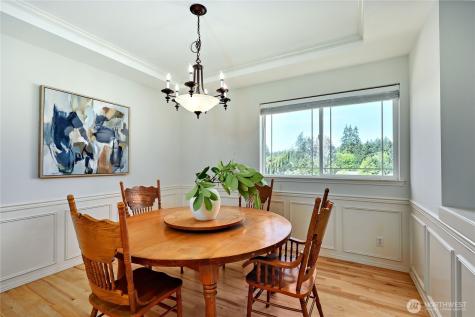 9418 NE Tidal Court Bainbridge Island WA 98110