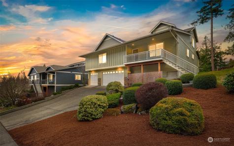 1308 Parkstone Lane Bellingham WA 98229