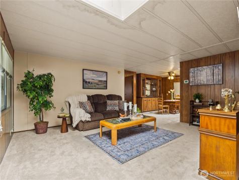 2500 S 370th Street Federal Way WA 98003