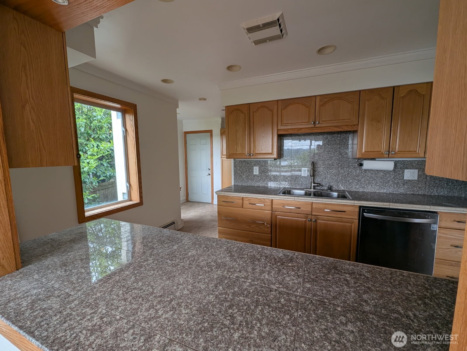 6906 55th Avenue S Seattle WA 98118