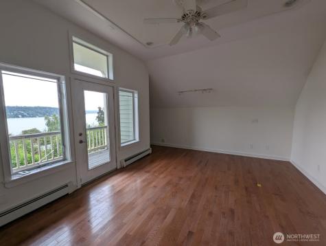 6906 55th Avenue S Seattle WA 98118