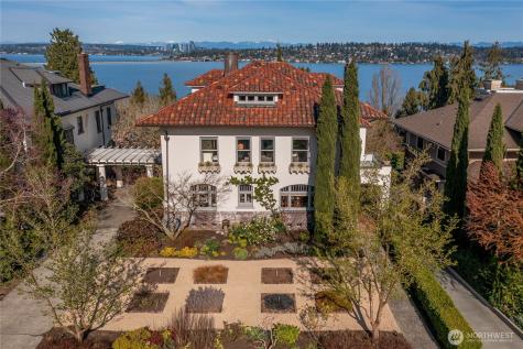 2844 Cascadia Avenue S Seattle WA 98144