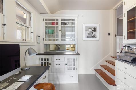 2844 Cascadia Avenue S Seattle WA 98144