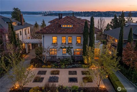 2844 Cascadia Avenue S Seattle WA 98144
