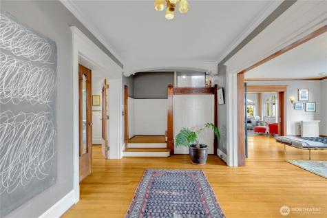 2844 Cascadia Avenue S Seattle WA 98144